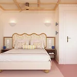 Gabriel Hotel